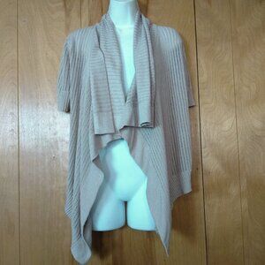 Willi Smith Women's Small Short Sleeve Rib Knit Open Front Cardigan Beige